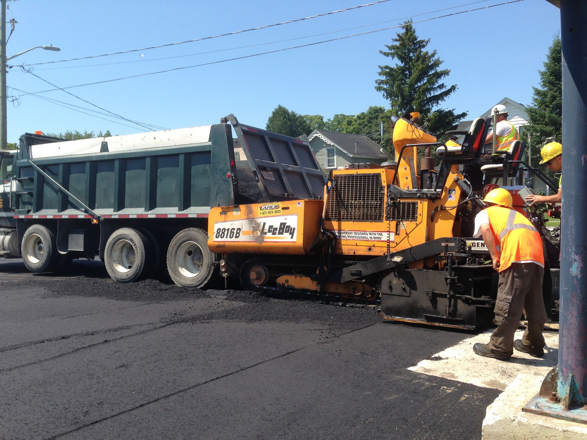 Residential and Commercial Paving – Drain Bros Excavating Ltd